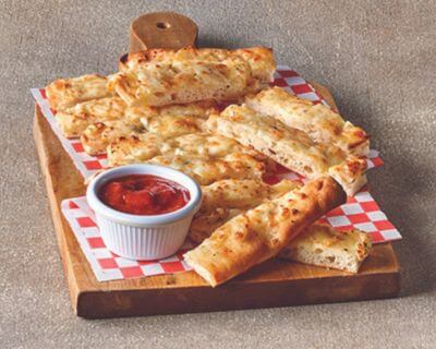 Garlic sticks au gratin